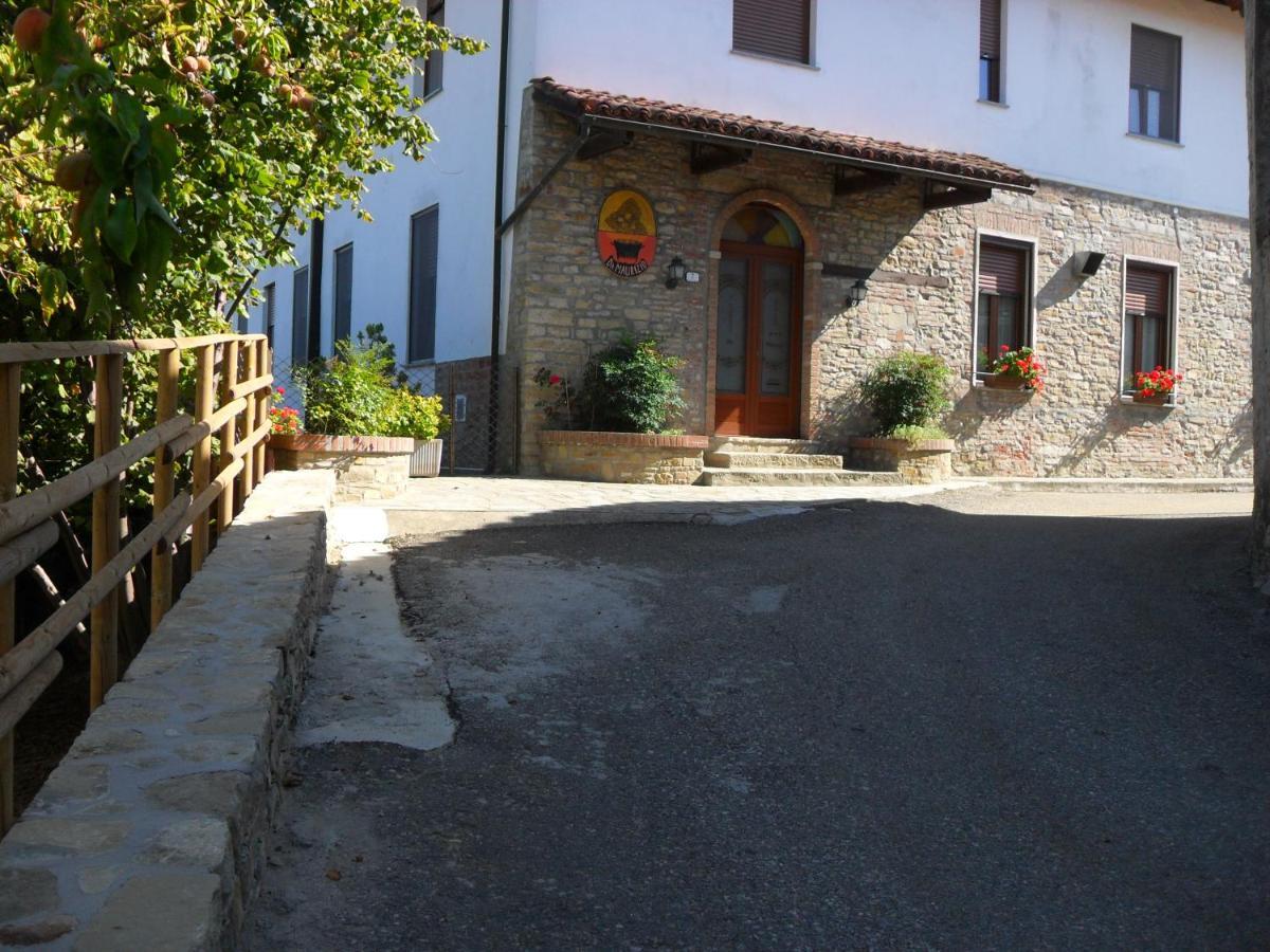 Ristorante Albergo Da Maurizio Cravanzana Exteriör bild