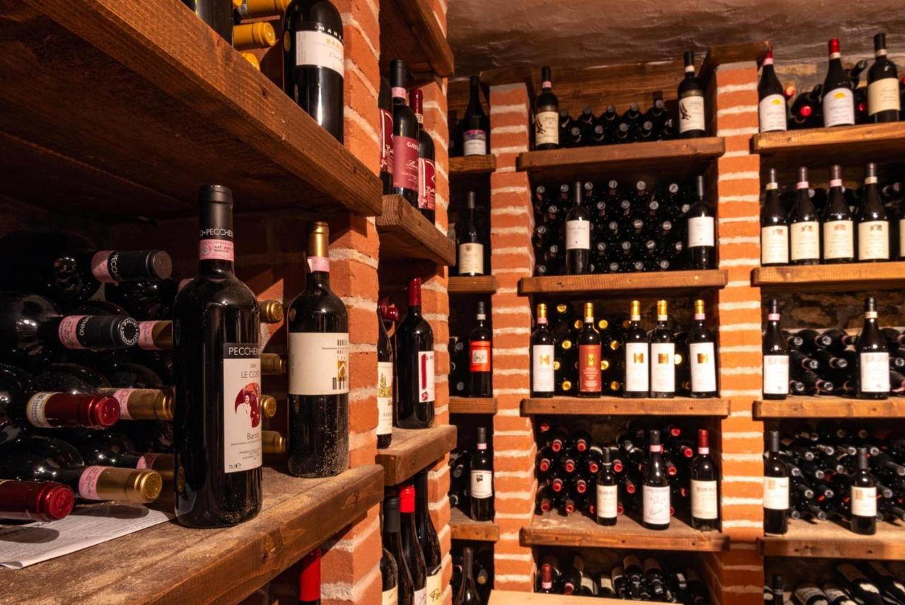 Ristorante Albergo Da Maurizio Cravanzana Exteriör bild